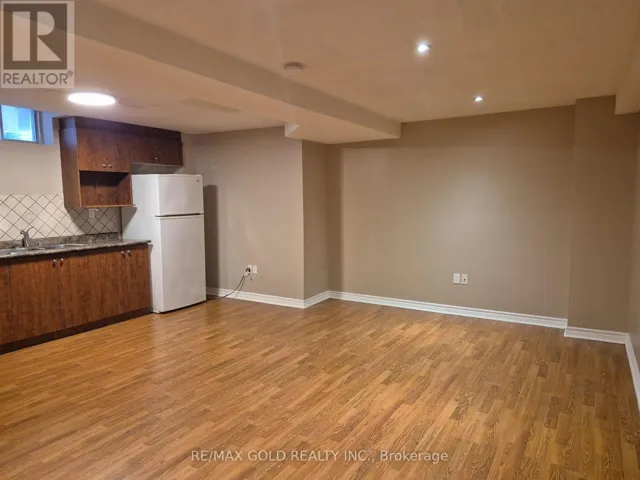 BASEMENT - 4 CHARGER LANE, Brampton (Fletcher's Meadow), Ontario L7A3B2