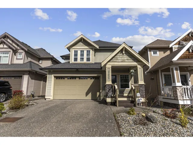 21033 80A AVENUE, Langley, British Columbia V2Y0J4