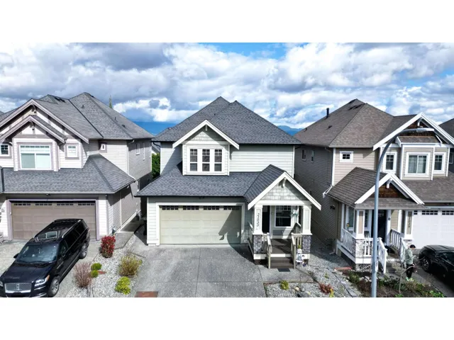 21033 80A AVENUE, Langley, British Columbia V2Y0J4