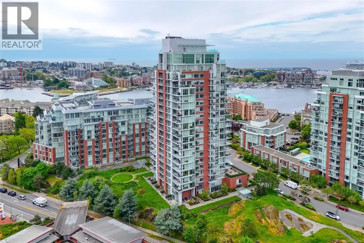 1707 83 Saghalie Rd, Victoria, British Columbia V9C0E5