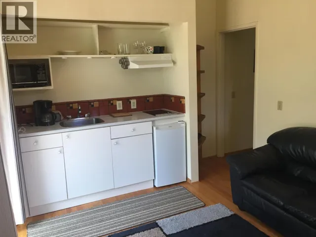 4195 DONCASTER WAY, Vancouver, British Columbia V6S1W1