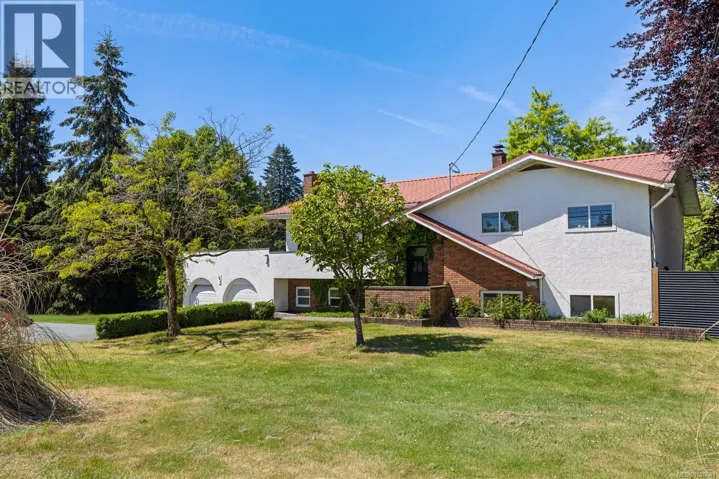 1435 Cherry Point Rd, Cowichan Bay, British Columbia V0R1N2