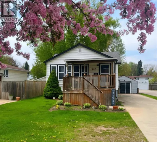 993 Murphy ROAD, Sarnia, Ontario N7S2Y3