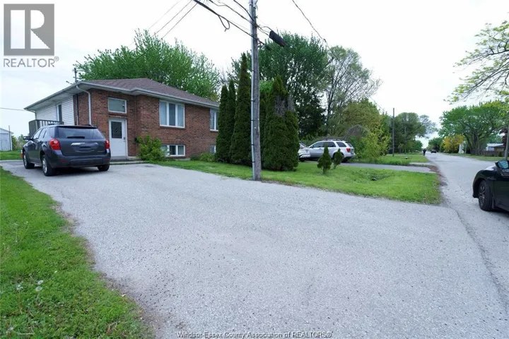 3646 RIBERDY ROAD, Windsor, Ontario N8W3V8