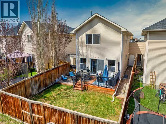 30 Cranwell Common SE, Calgary, Alberta T3M0J4