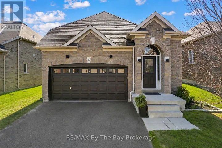 6 ACADEMY AVENUE, Wasaga Beach, Ontario L9Z0G9