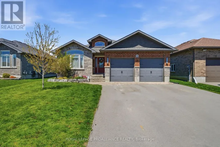 51 CREWS CRESCENT, Quinte West (Murray Ward), Ontario K8V0G4