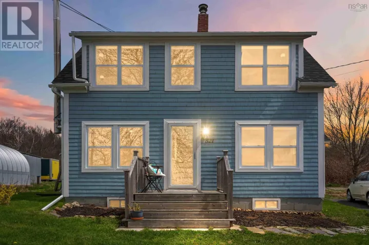 521 Granville Road, Victoria Beach, Nova Scotia B0S1K0