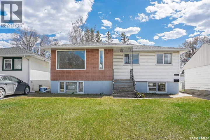 1406 12th STREET E, Saskatoon, Saskatchewan S7H0E8
