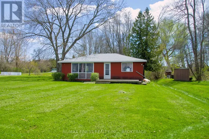 9300 FRONT ROAD, Loyalist (Lennox and Addington - South), Ontario K0H2S0