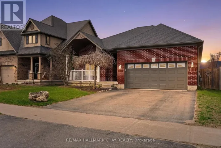 60 BROWNLEY LANE, Essa (Angus), Ontario L3W0P9