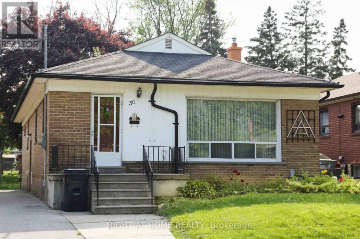 30 NORTHAMPTON DRIVE, Toronto (Islington-City Centre West), Ontario M9B4S6