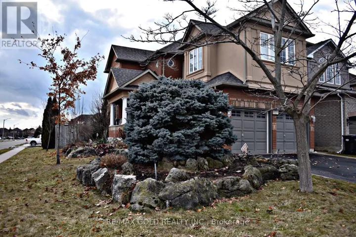 28 BUSHBERRY ROAD N, Brampton (Snelgrove), Ontario L7A1L3