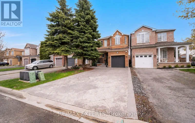 118 SENATOR WAY, Caledon (Bolton North), Ontario L7E2T2
