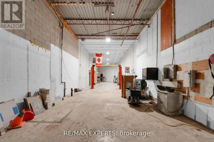 7 - 32 GOODMARK PLACE, Toronto (West Humber-Clairville), Ontario M9W6J4