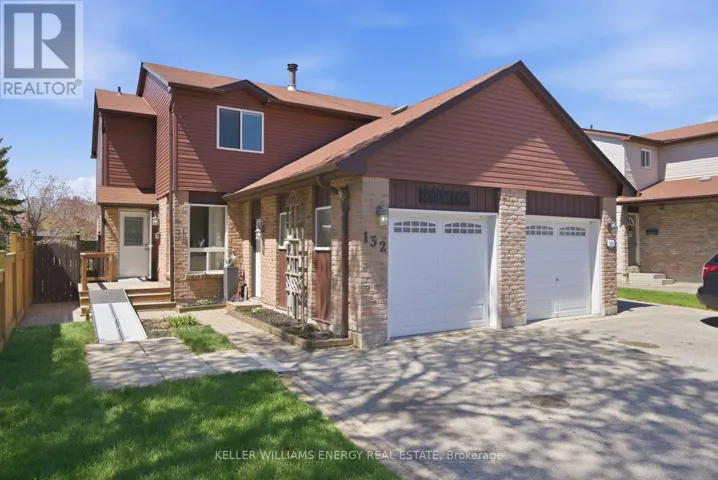 132 CASTLEBAR CRESCENT, Oshawa (Vanier), Ontario L1J7B4