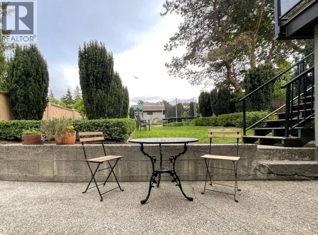 Basement Suite 7986 ROSEWOOD STREET, Burnaby, British Columbia V5E2H3