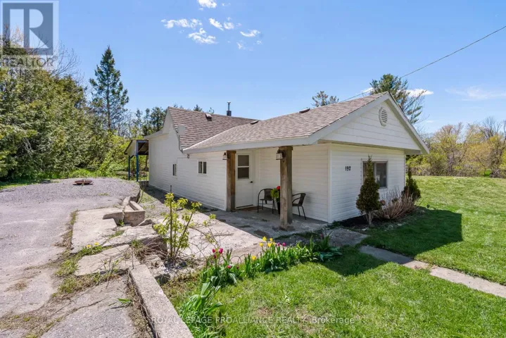 192 CROOKSTON ROAD, Centre Hastings, Ontario K0K2K0
