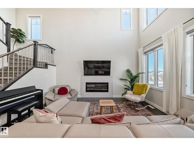 3716 46 AV, Beaumont, Alberta T4X2W4