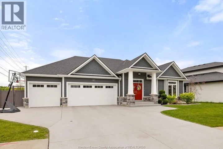 6072 Silver Maple, LaSalle, Ontario N9H0C1