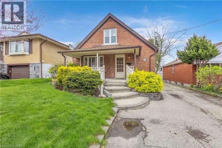 18 SOUTH Drive, Kitchener, Ontario N2M4B5