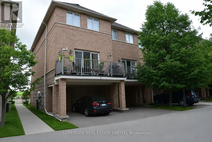 7 - 23 OBSERVATORY LANE, Richmond Hill (Observatory), Ontario L4C0M7