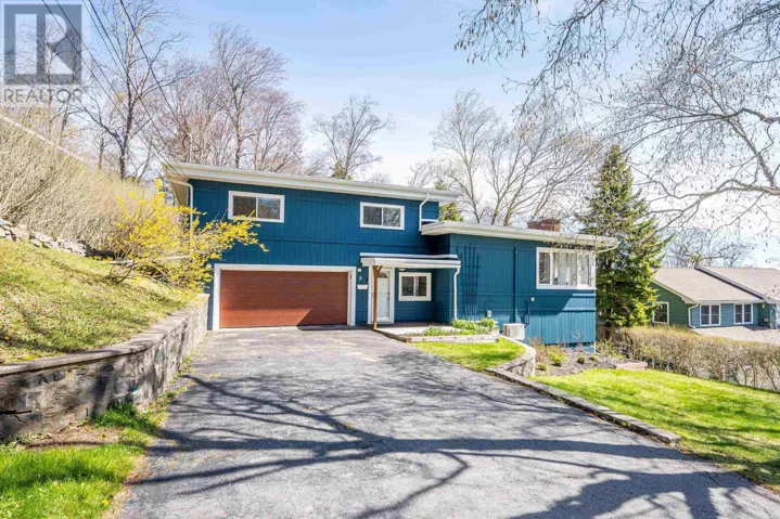 5 Wilson Boulevard, Wedgewood, Nova Scotia B3M3E5