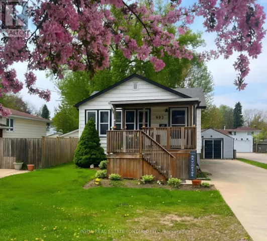 993 MURPHY ROAD W, Sarnia, Ontario N7S2Y3
