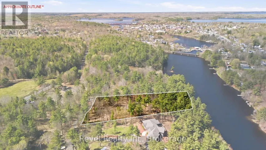 88 LOUISA STREET, Parry Sound, Ontario P2A3C1