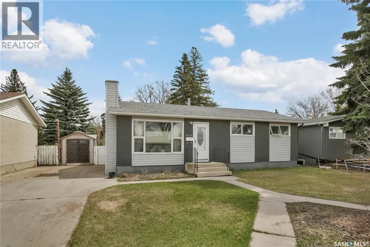 2945 Preston AVENUE S, Saskatoon, Saskatchewan S7J2G8