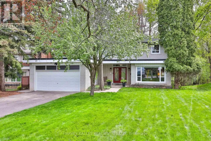 29 WARLOCK CRESCENT, Toronto (Bayview Woods-Steeles), Ontario M2K2H8