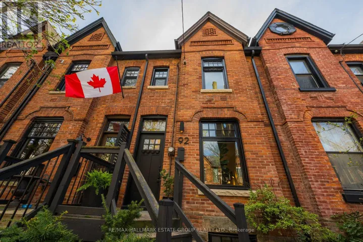 92 HAMILTON STREET, Toronto (South Riverdale), Ontario M4M2C8