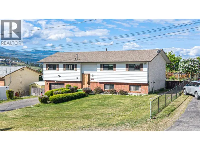 1272 St Clare Court, Kelowna, British Columbia V1P1L6
