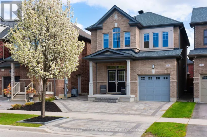 11 CRANBROOK CRESCENT, Vaughan (Kleinburg), Ontario L4H4H5