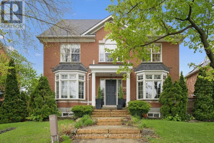 2500 SIXTH LINE, Oakville (RO River Oaks), Ontario L6H5Z8
