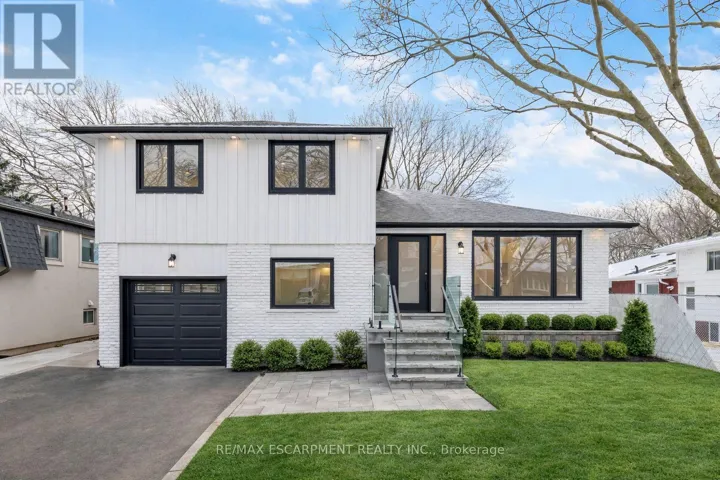 2276 WYANDOTTE DRIVE, Oakville (WO West), Ontario L6L2T5