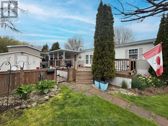 UNIT #45 PORTSIDE DRIVE N - 77719 BLUEWATER HIGHWAY, Bluewater (Bayfield), Ontario N0M1G0