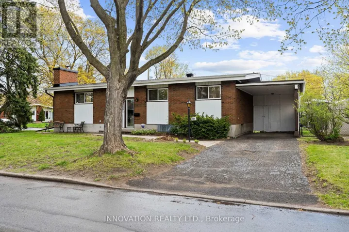 804 ADAMS AVENUE, Ottawa, Ontario K1G2Y2
