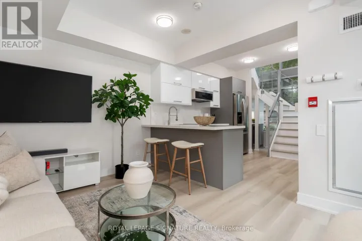 TH 111 - 59 EAST LIBERTY STREET, Toronto (Niagara), Ontario M6K3R1