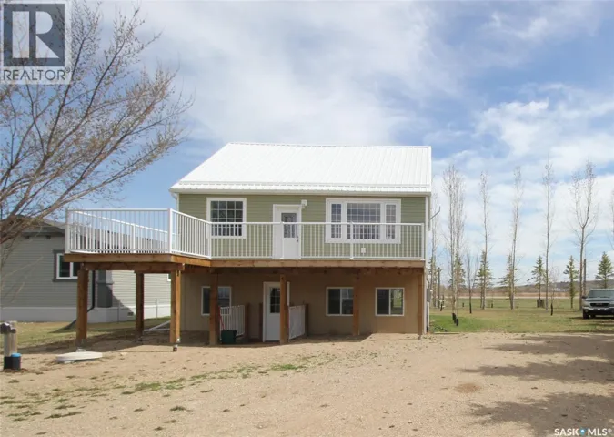 10 LOUISE CRESCENT, Katepwa Beach, Saskatchewan S0G2K0
