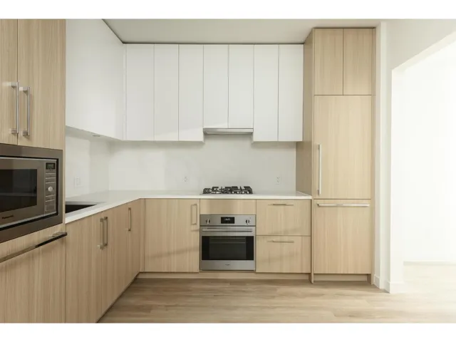 202 9675 KING GEORGE BOULEVARD, Surrey, British Columbia V3T0T7