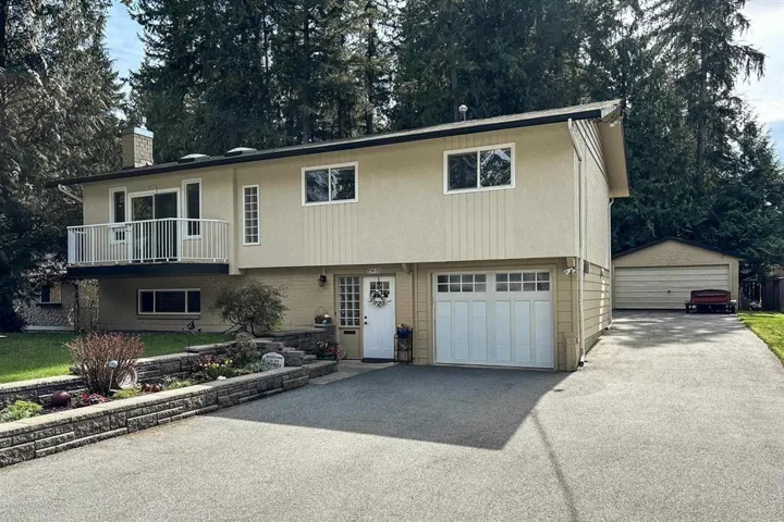 19618 41A AVENUE, Langley, British Columbia V3A2Z6