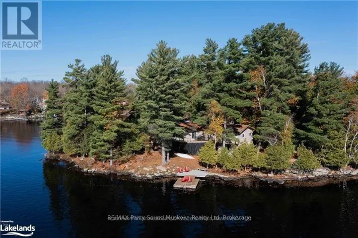 7 & 9 EAST POINT DRIVE, McKellar, Ontario P2A0B4