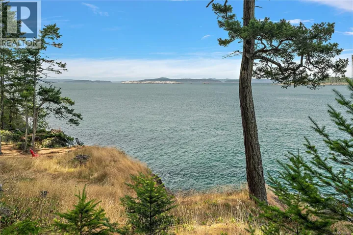 1324 Greenleaf Lane, Sidney Island, British Columbia V8L5Y9