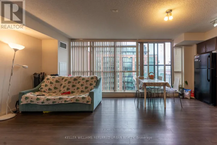 818 - 525 WILSON AVENUE, Toronto (Clanton Park), Ontario M3H0A7