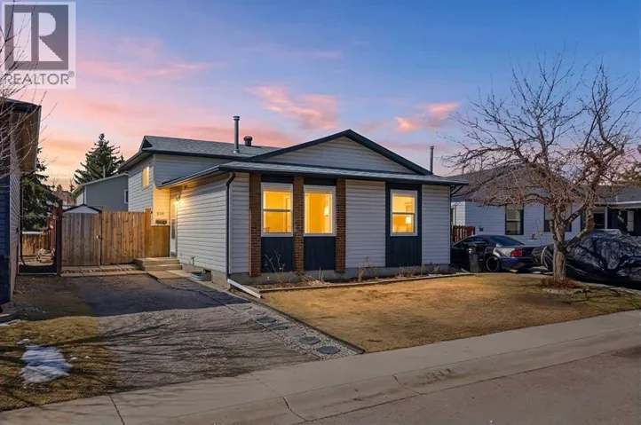 559 Deerpath Court SE, Calgary, Alberta T2J6C8