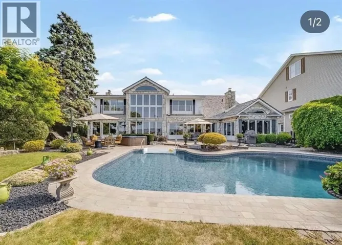 13018 RIVERSIDE DRIVE, Tecumseh, Ontario N8N1A8