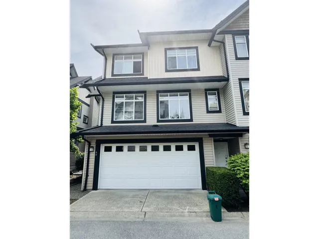 48 19932 70 AVENUE, Langley, British Columbia V2Y3C6
