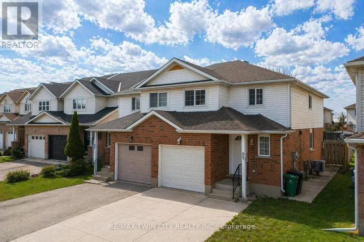 85 ACTIVA AVENUE, Kitchener, Ontario N2E3R4