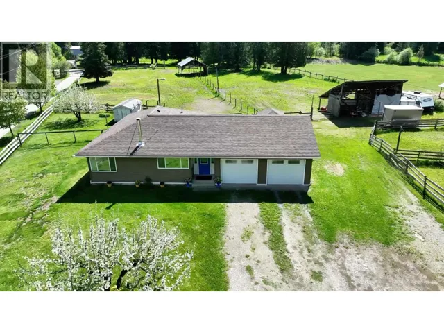 8895 Highway 6 Highway, Salmo, British Columbia V0G1Z0